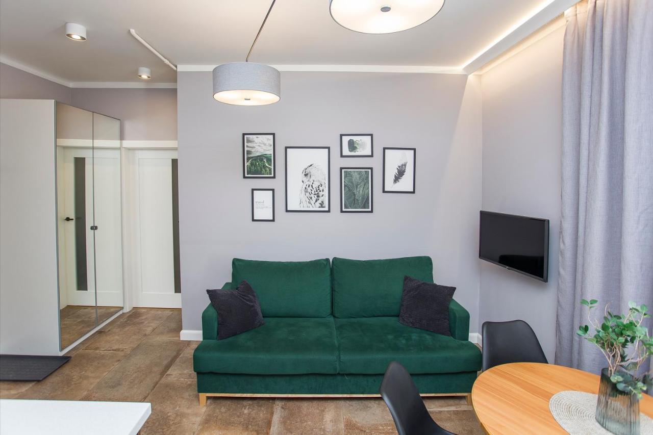 Urban Jungle Apartment In The Heart Of The City Bialystok Bagian luar foto
